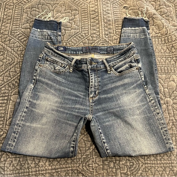 Lucky Brand ORTA Premium Mid Rise Ava Legging Jeans Released Raw Hem 4/27 - Picture 8 of 14